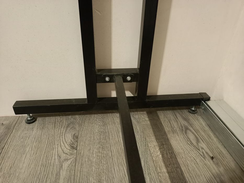 Стійка Вішалка для одягу металева