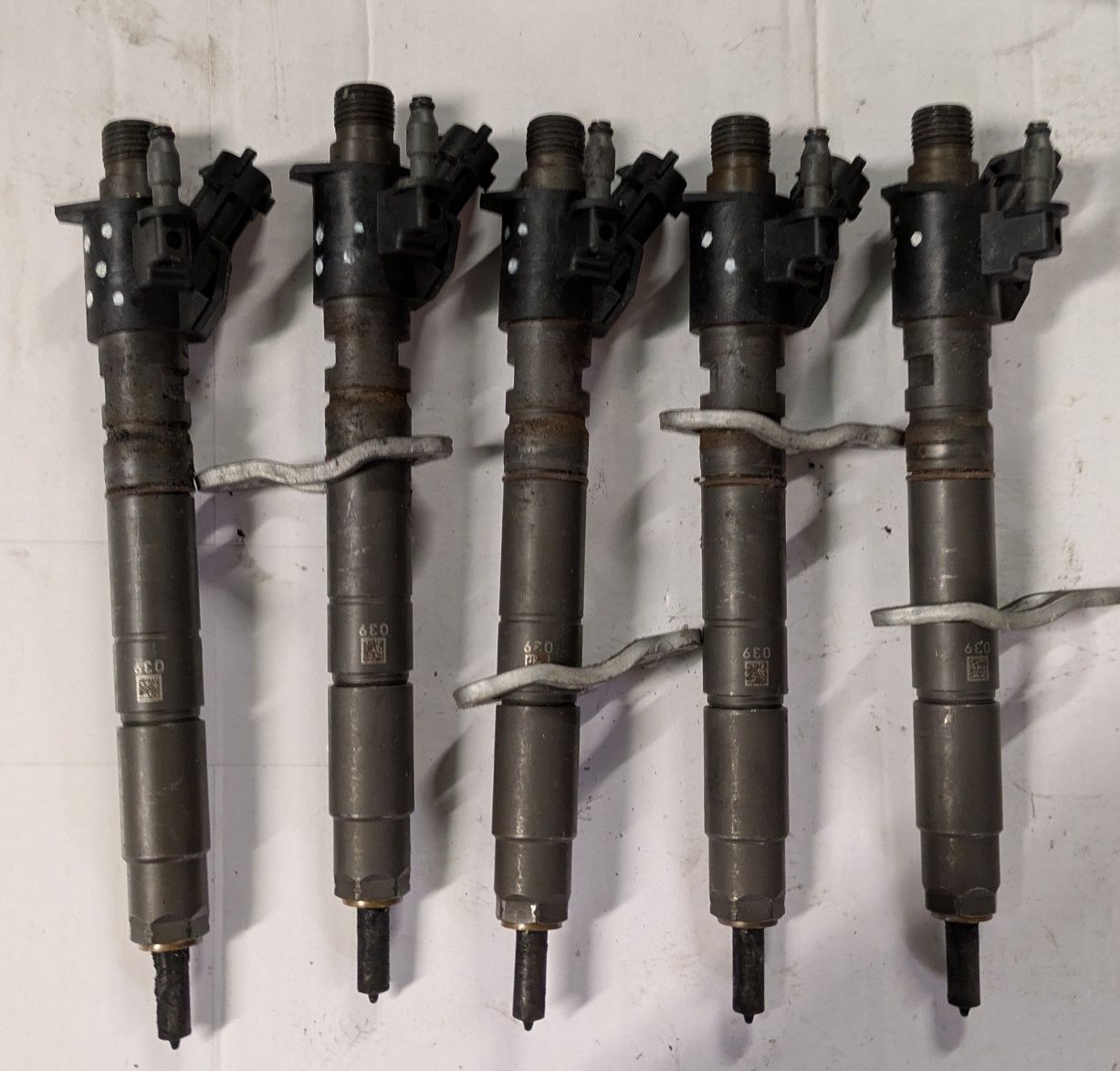 Injectores Volvo 2.0 e 2.4 com 5 cilindros anos 2009 até 2016