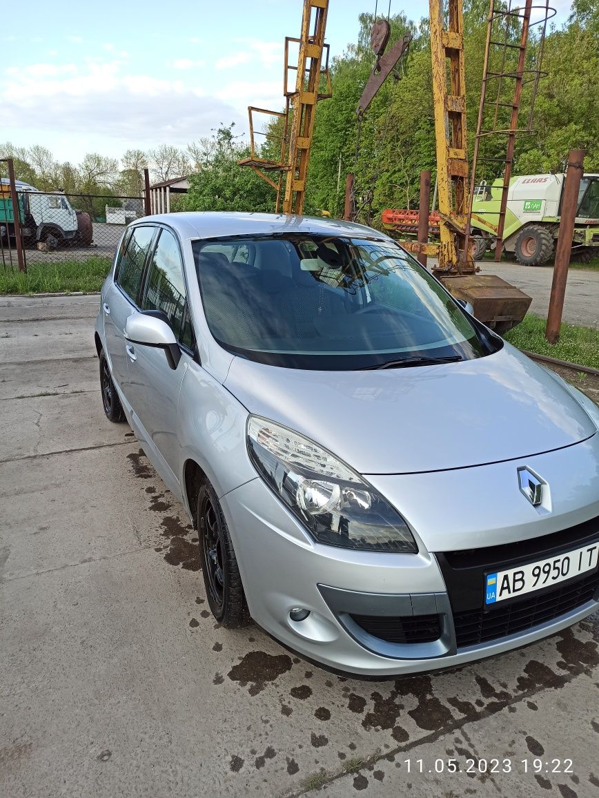 Продам  Рено Сценік 3 Торг