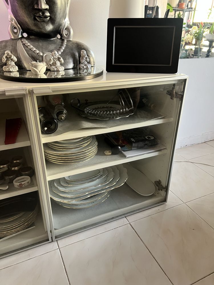 Movél IKEA branco
