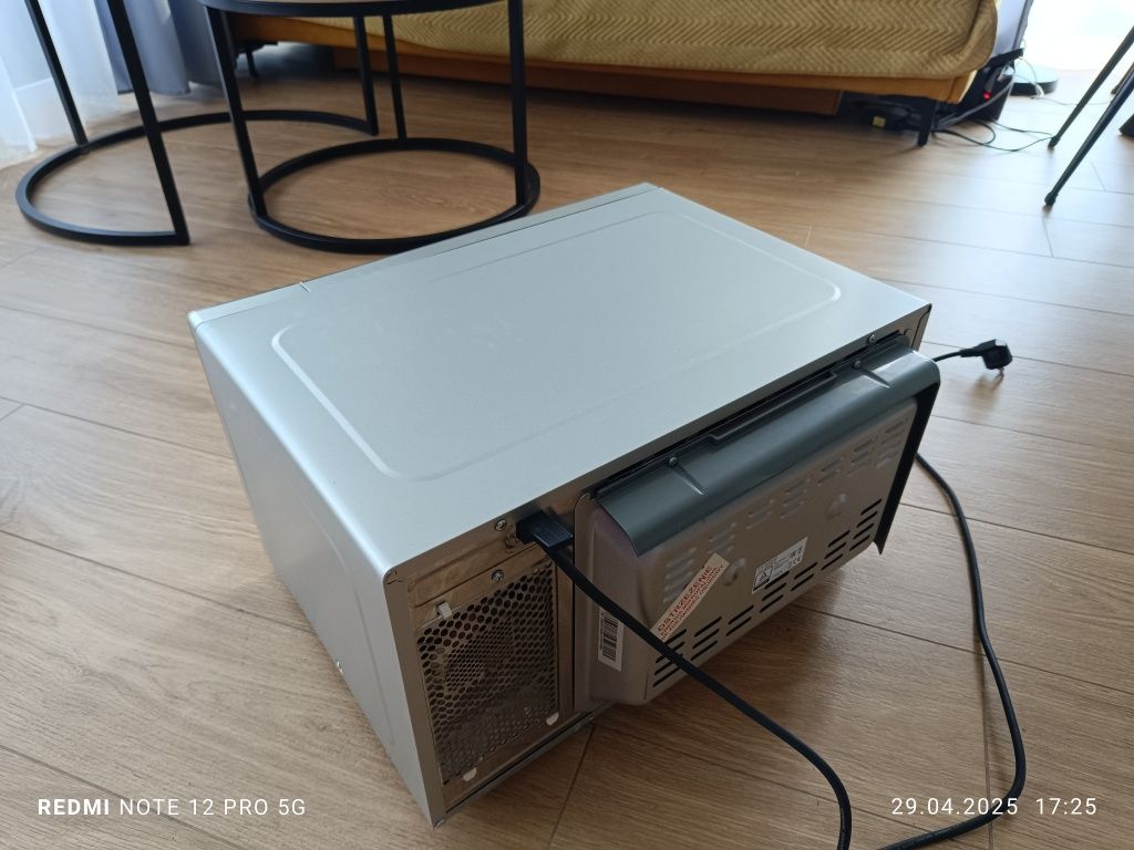 Kuchenka mikrofalowa BOSCH 900W
