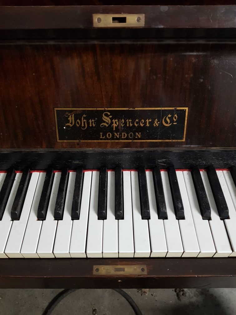 Pianino John Spencer Co. London