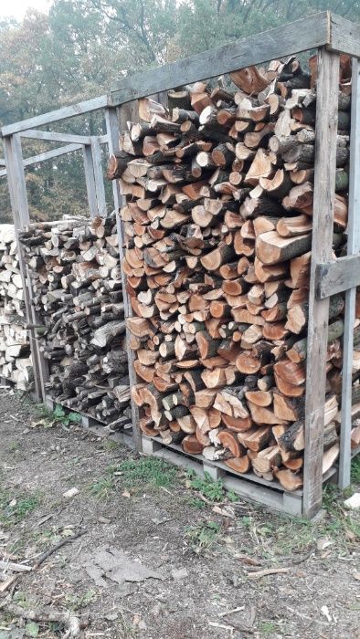 Drzewo drewno kominkowe opałow Pabianice Łódź Rzgów Konstantynów