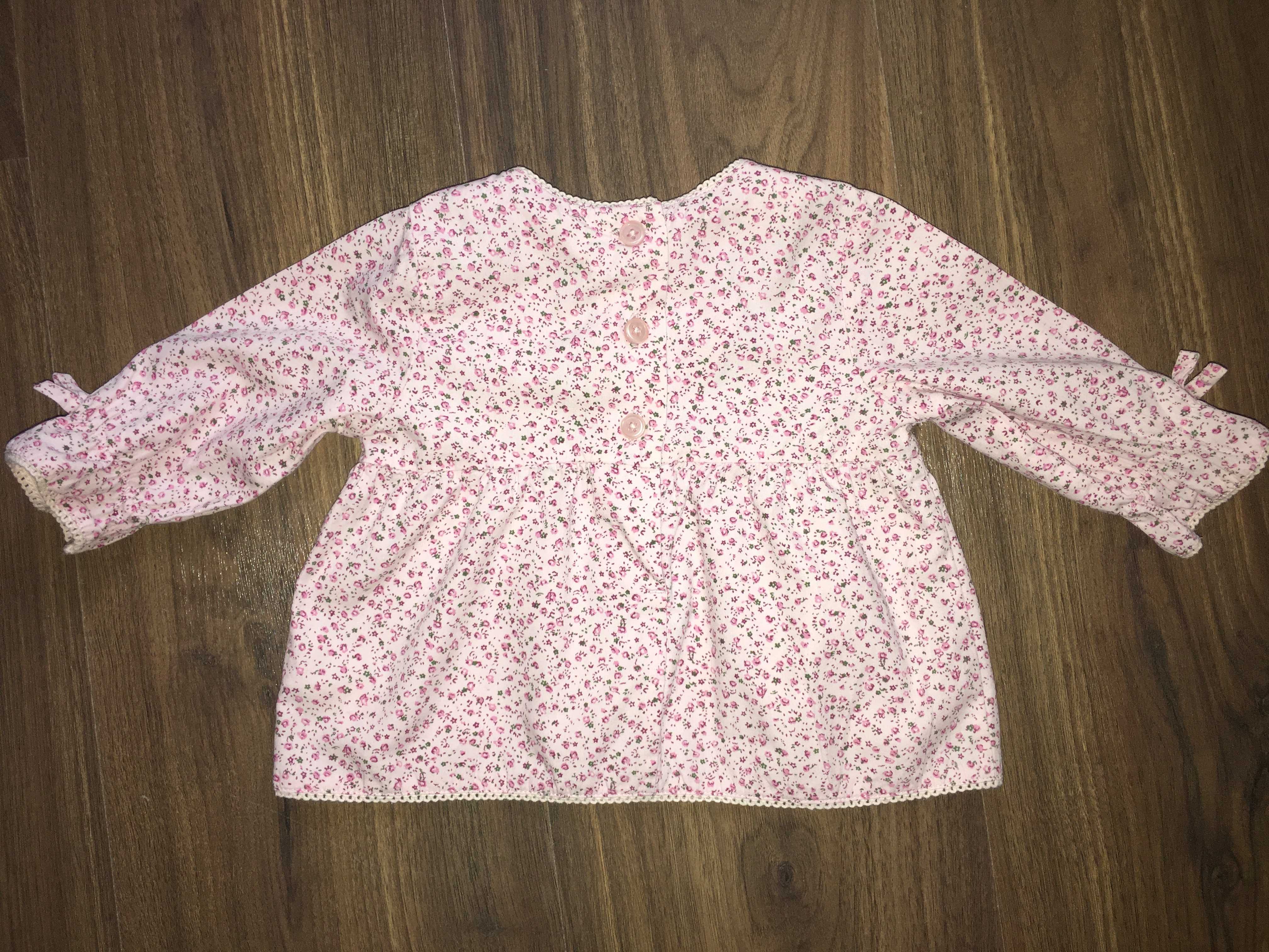 Różowa bluzeczka dziewczęca w drobne kwiatki
