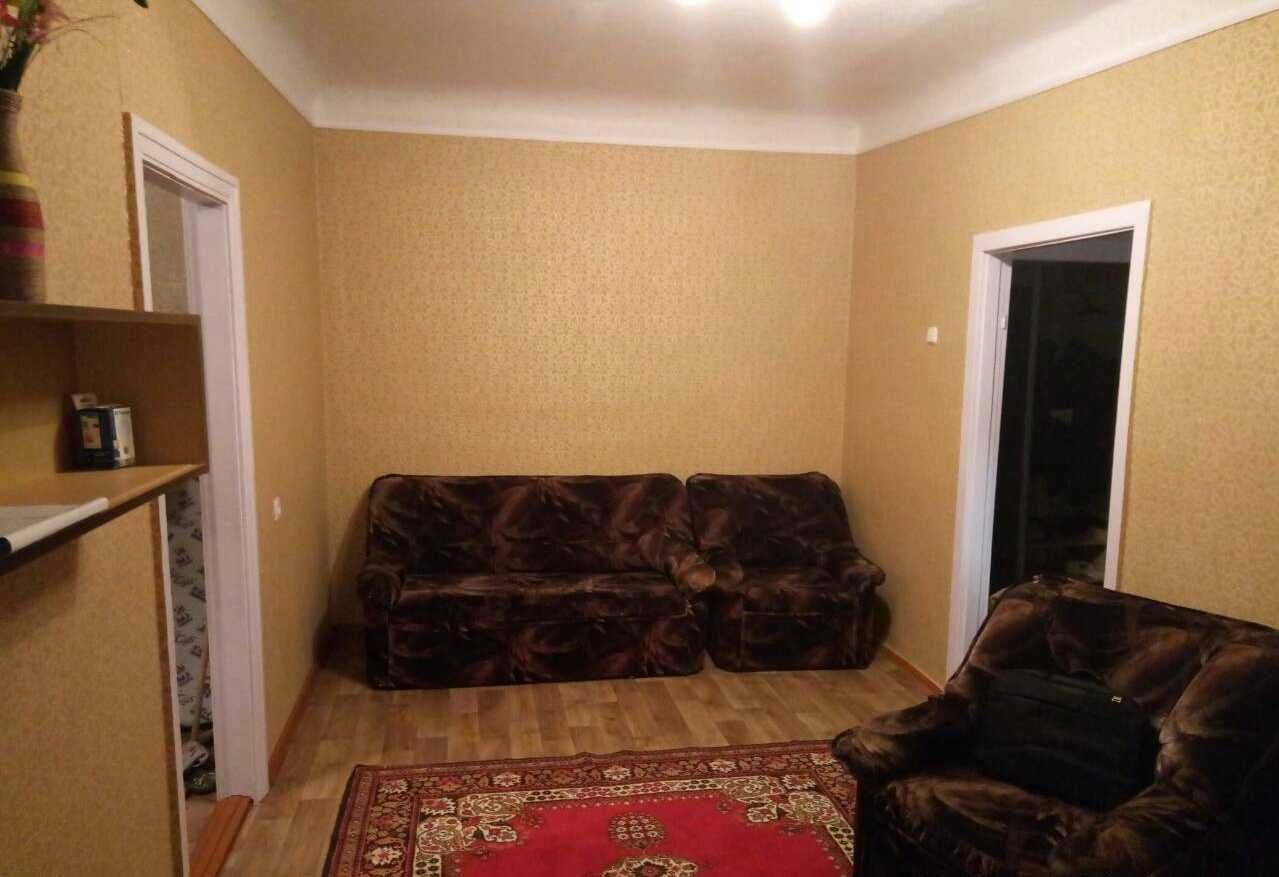 Продам 2к в кирпичном доме на пр. Гагарина (Науки) - Абхазская
