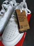 NOWE. NIKE borought low recraft