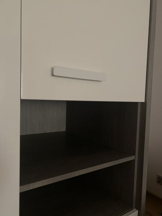 Szafa+ komoda w modnym stylu