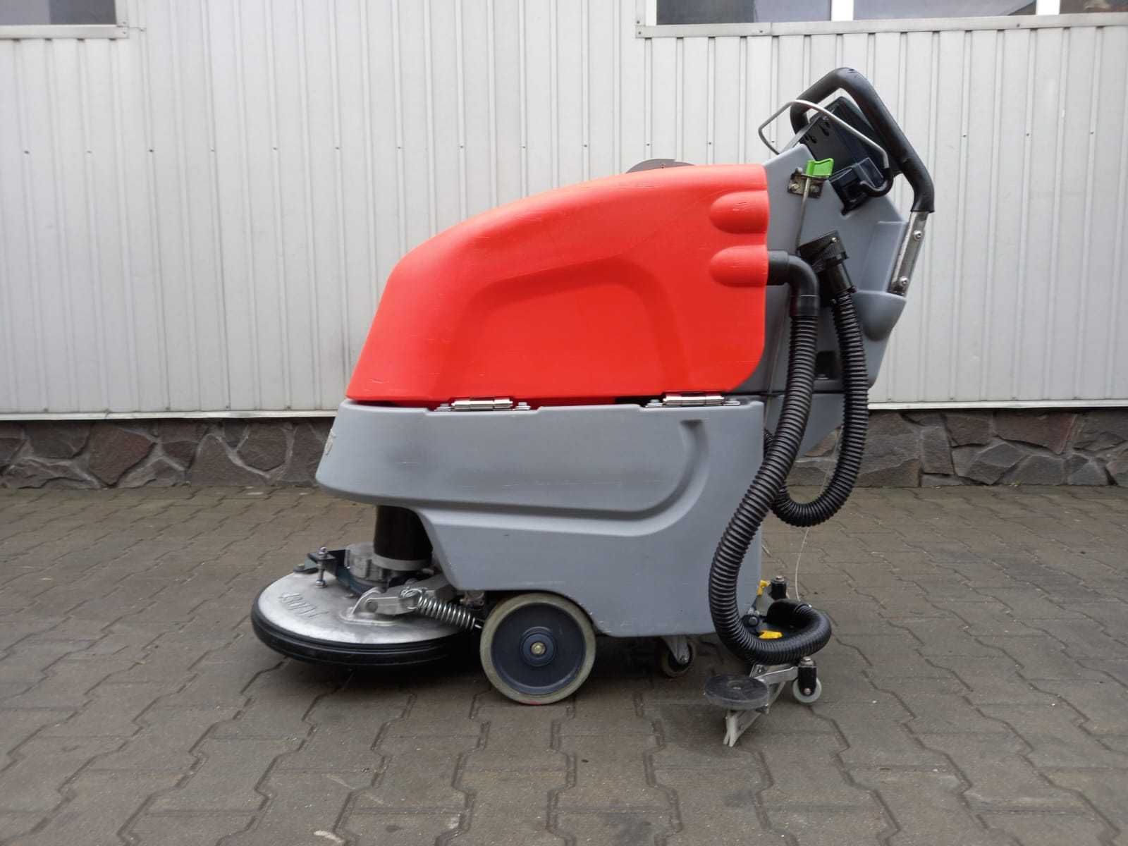 Profesjonalna szorowarka Hako B 30 b/t TB430