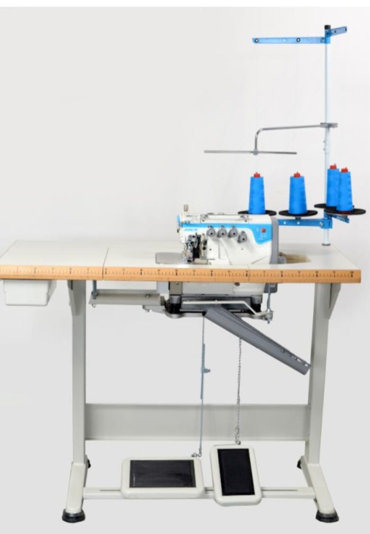 Jack E4S  overlock 4 nitkowy