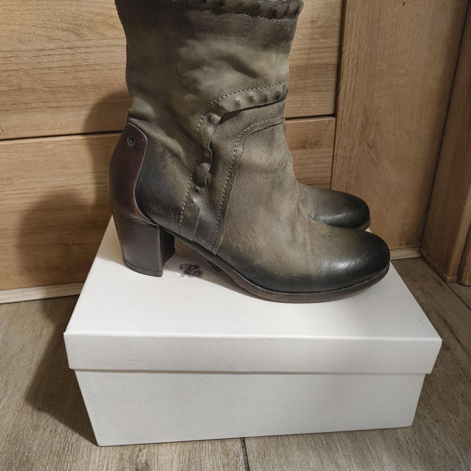 Botki skórzane Airstep A.s.98 r.38