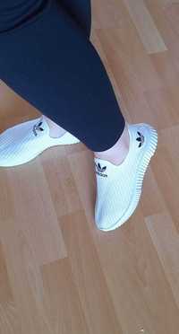 Białe buty letnie damskie, trampki z logo Adidas 37r