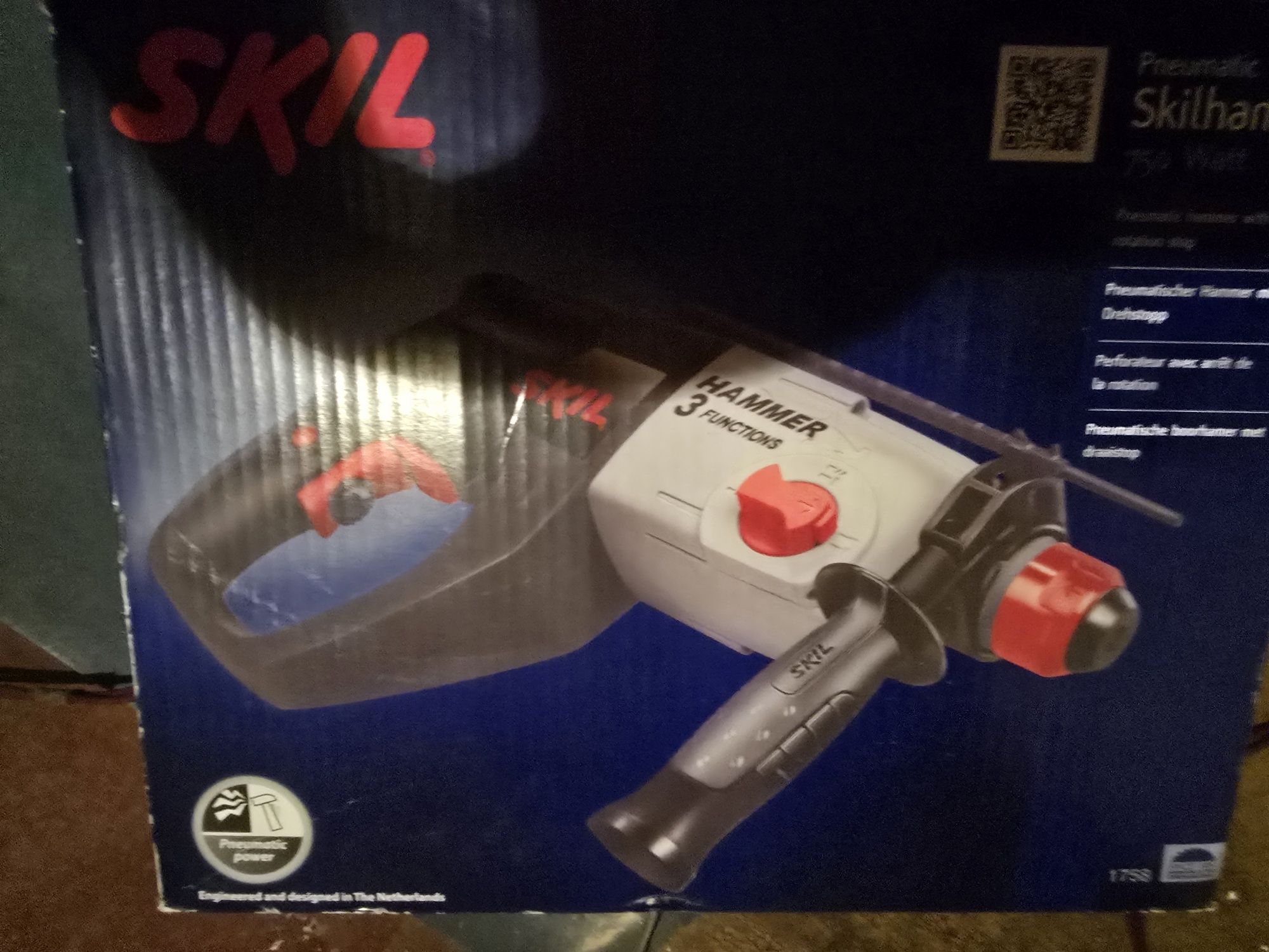 NOWA! Młotowiertarka pneumatyczna SKIL Hammer 750W