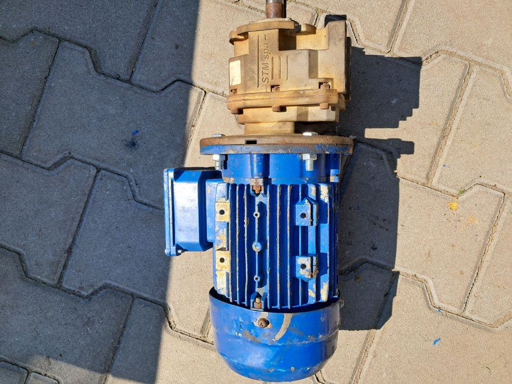 Okazja motoreduktor 0.55kw 100obr naped maszynki do mięsa