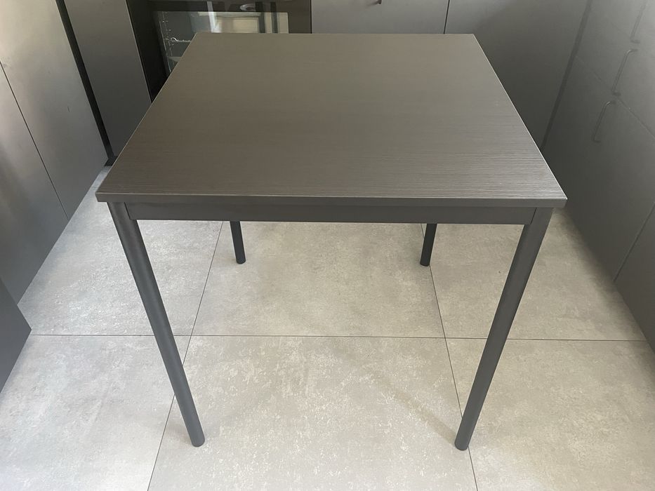 Stół 67x67cm jak nowy Ikea