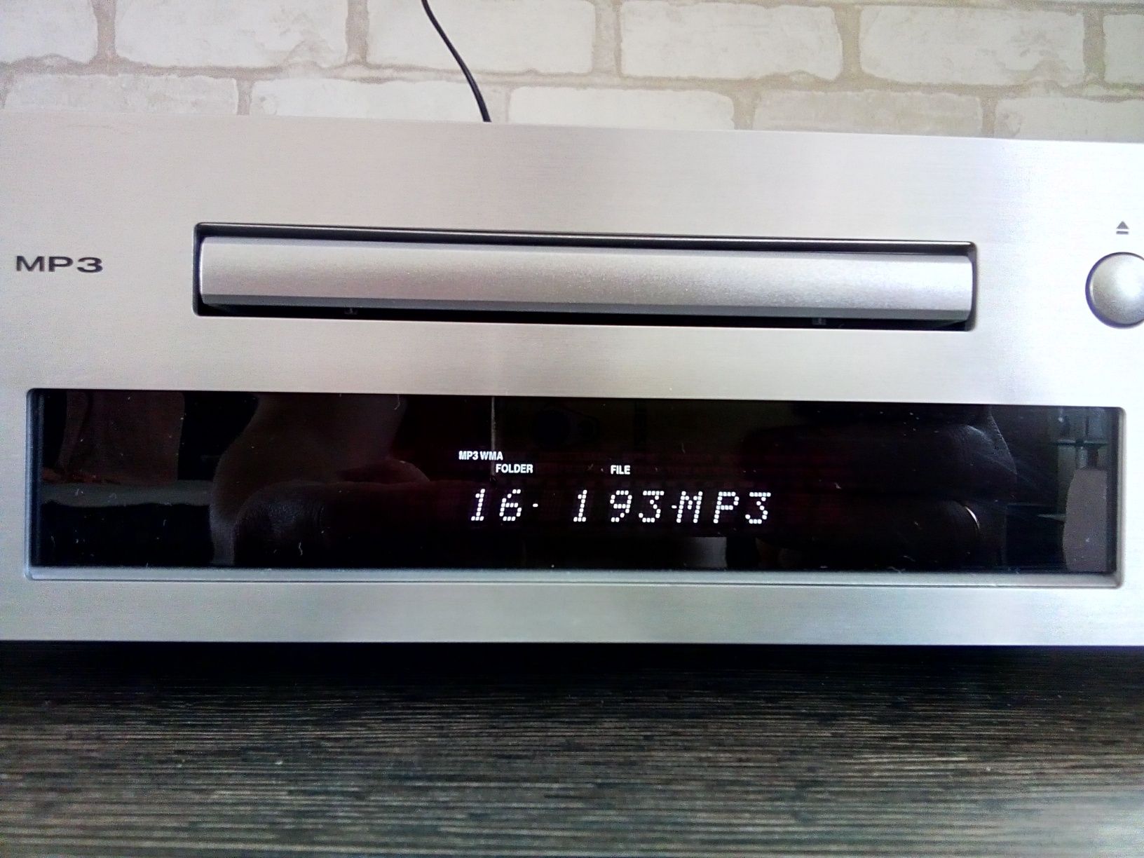 ONKYO C-7030 Compact Disc Player