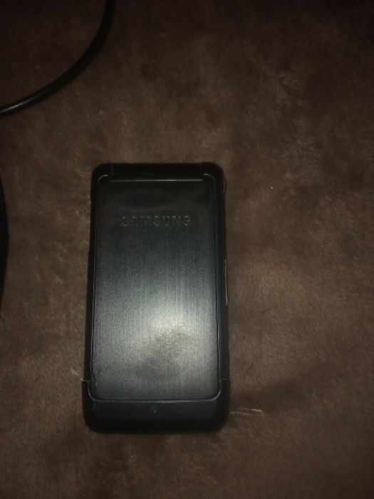 Кнопочный телеффон ,,samsung,,S3600i.