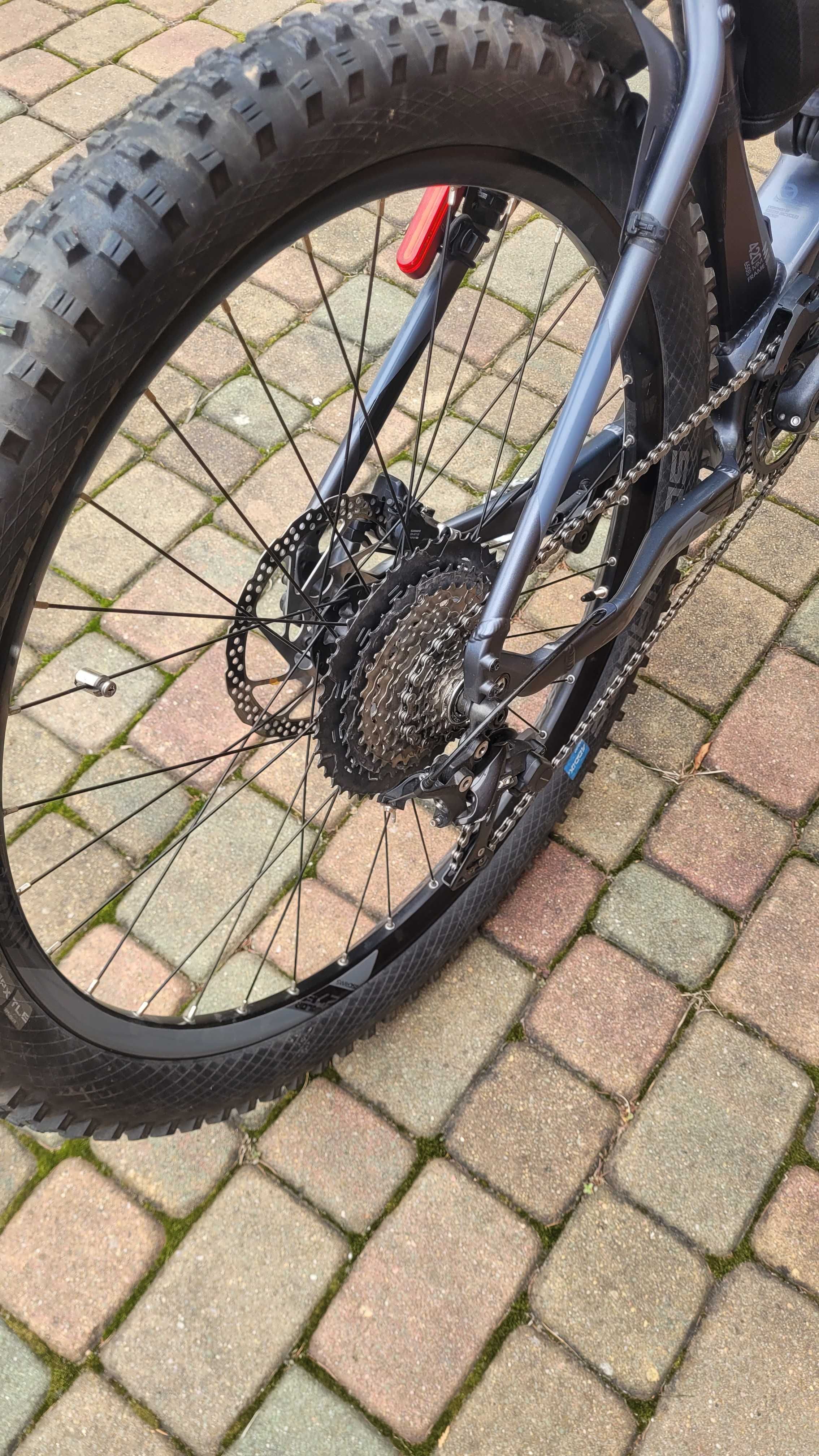 Rower  e bike Kellys Tygon 70 zasięg ok 120 km