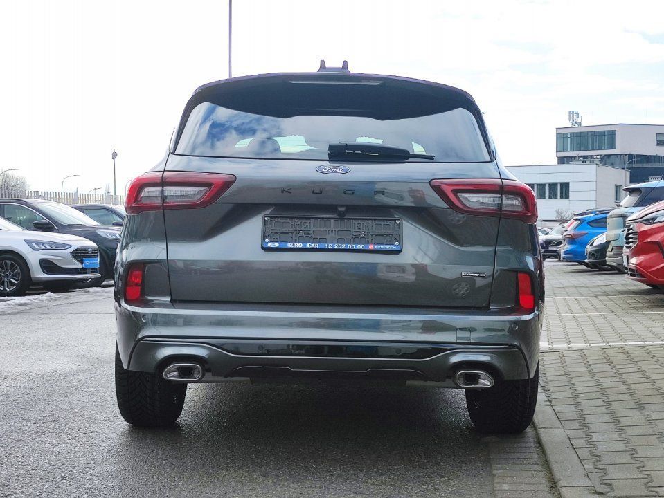 Ford Kuga St-Line X, 2025r. 2.5 FHEV FWD St-Line X 180 KM