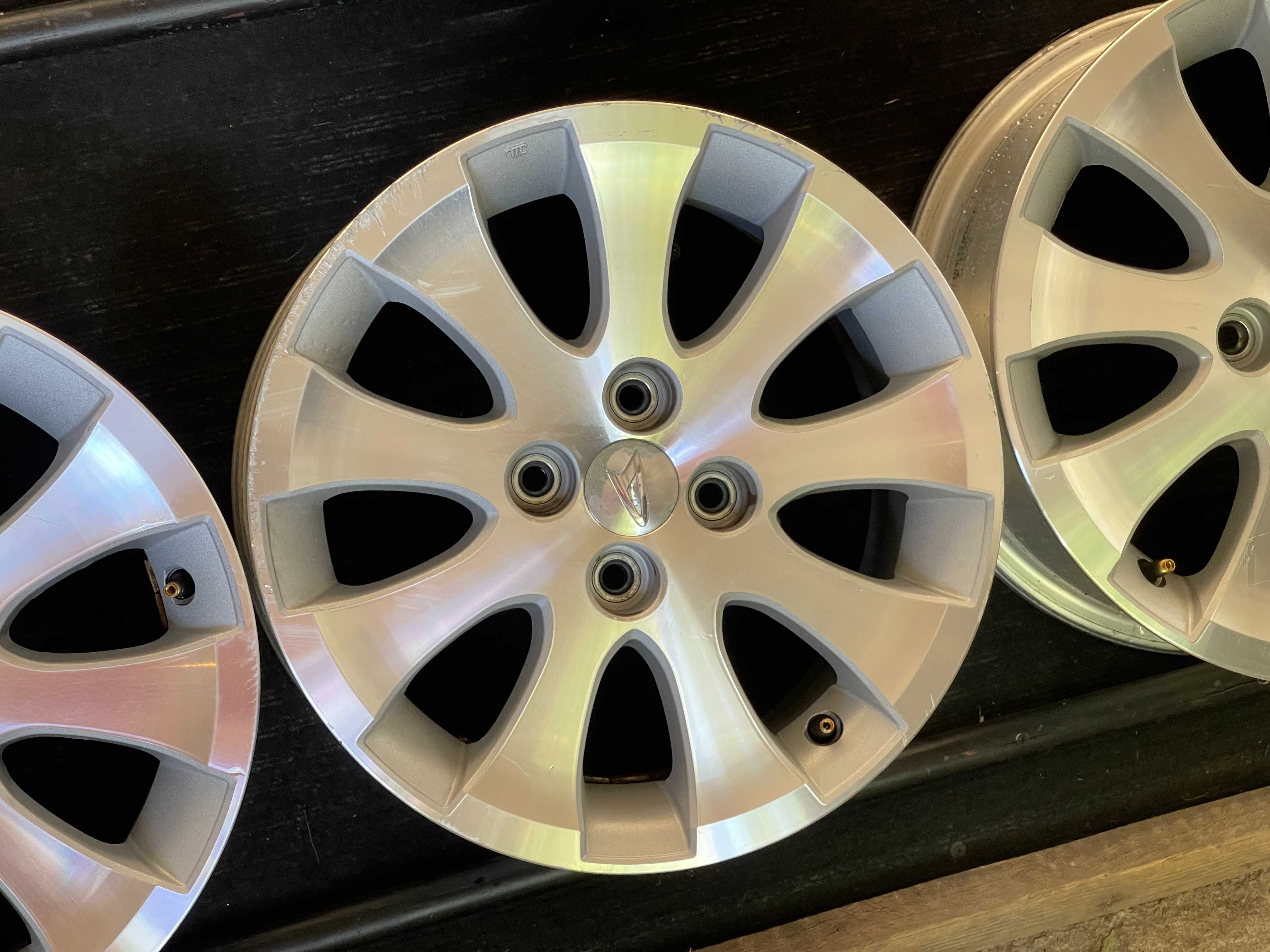 диски R15 6j ET40 4x100 dia54.1