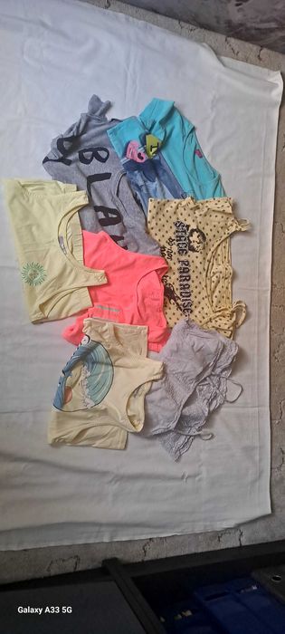 8 bluzek na lato 146-152 koń konie