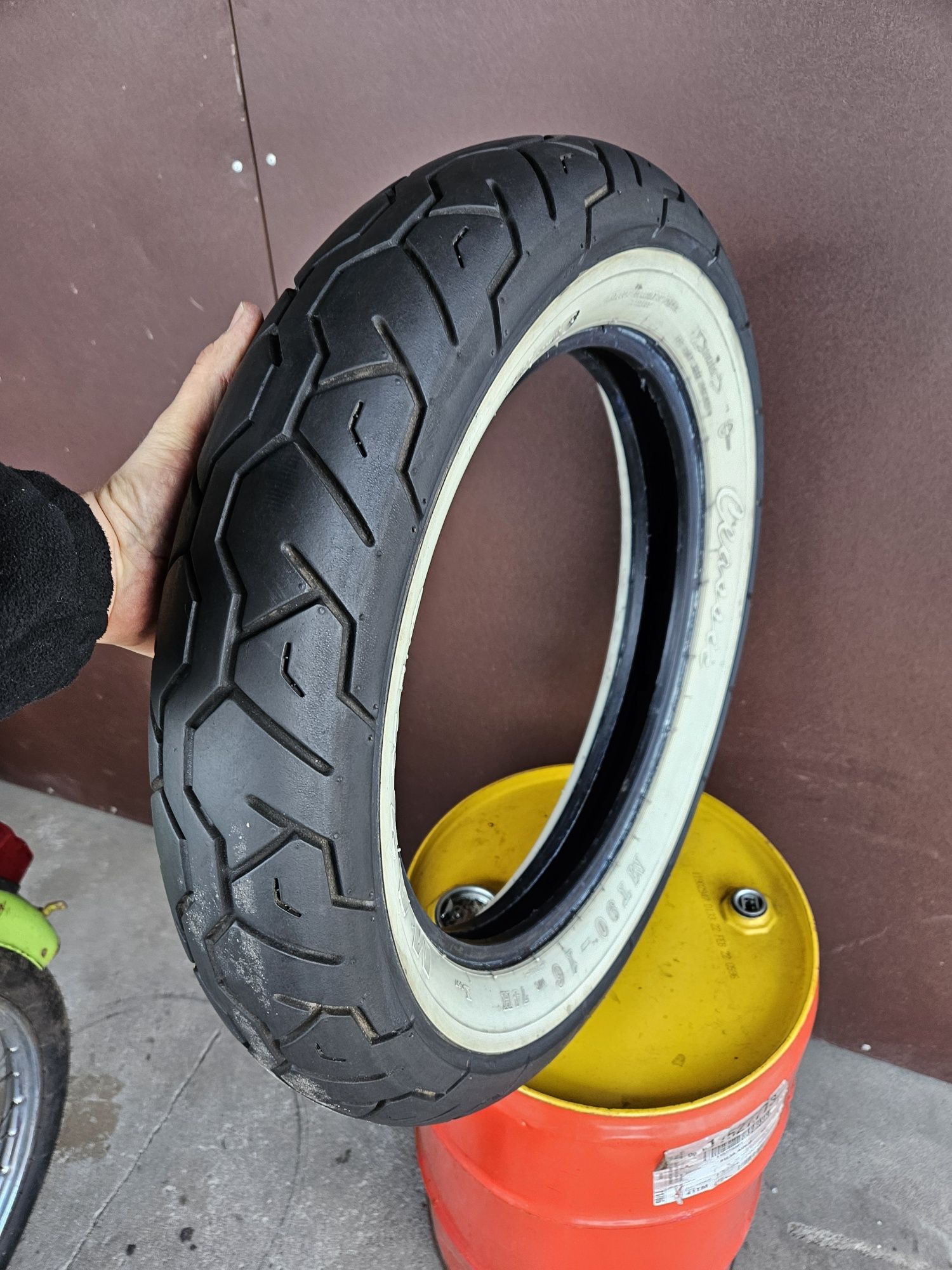 Maxxis MT90-R16 Dot 0316 Nr.0315 BIAŁY PAS