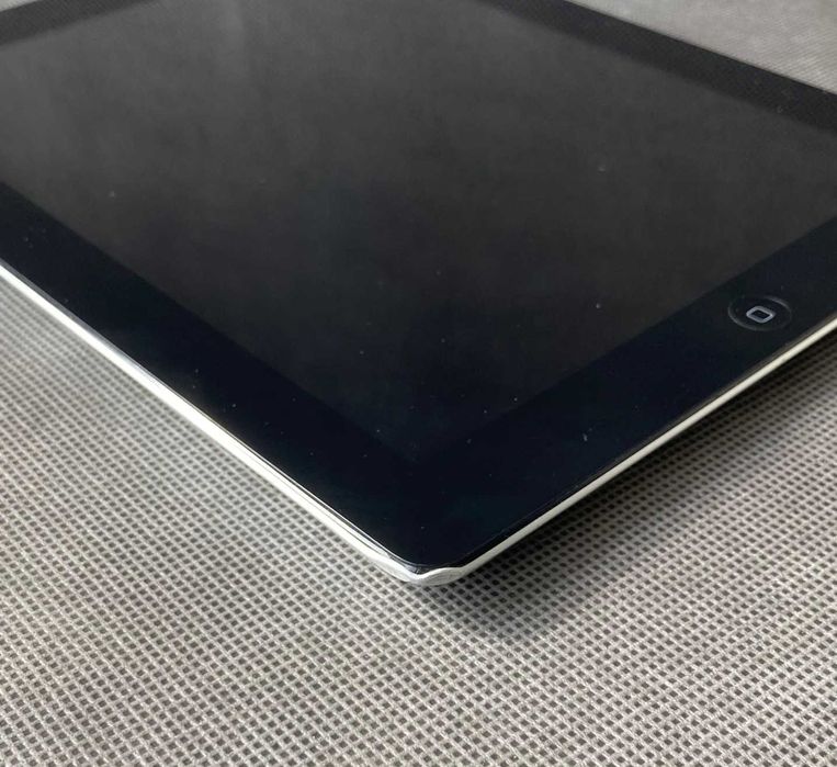 Apple iPad 4 32 Gb LTE + Wi-Fi