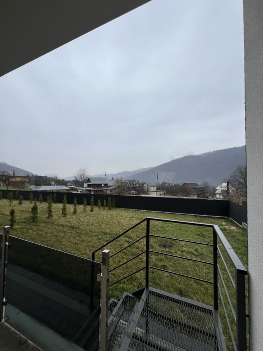 Таунхаун із комунікаціями!! Є газ. Серце Яремче