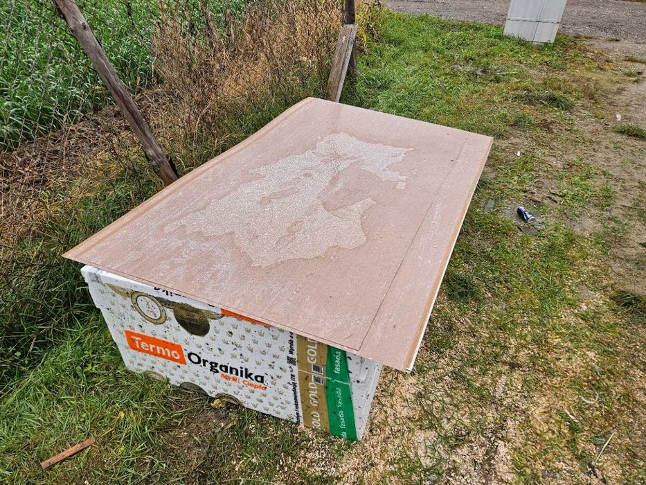 Blacha płaska Bratex Drewnopodobna Winchester 3D   5 arkuszy 125x200cm