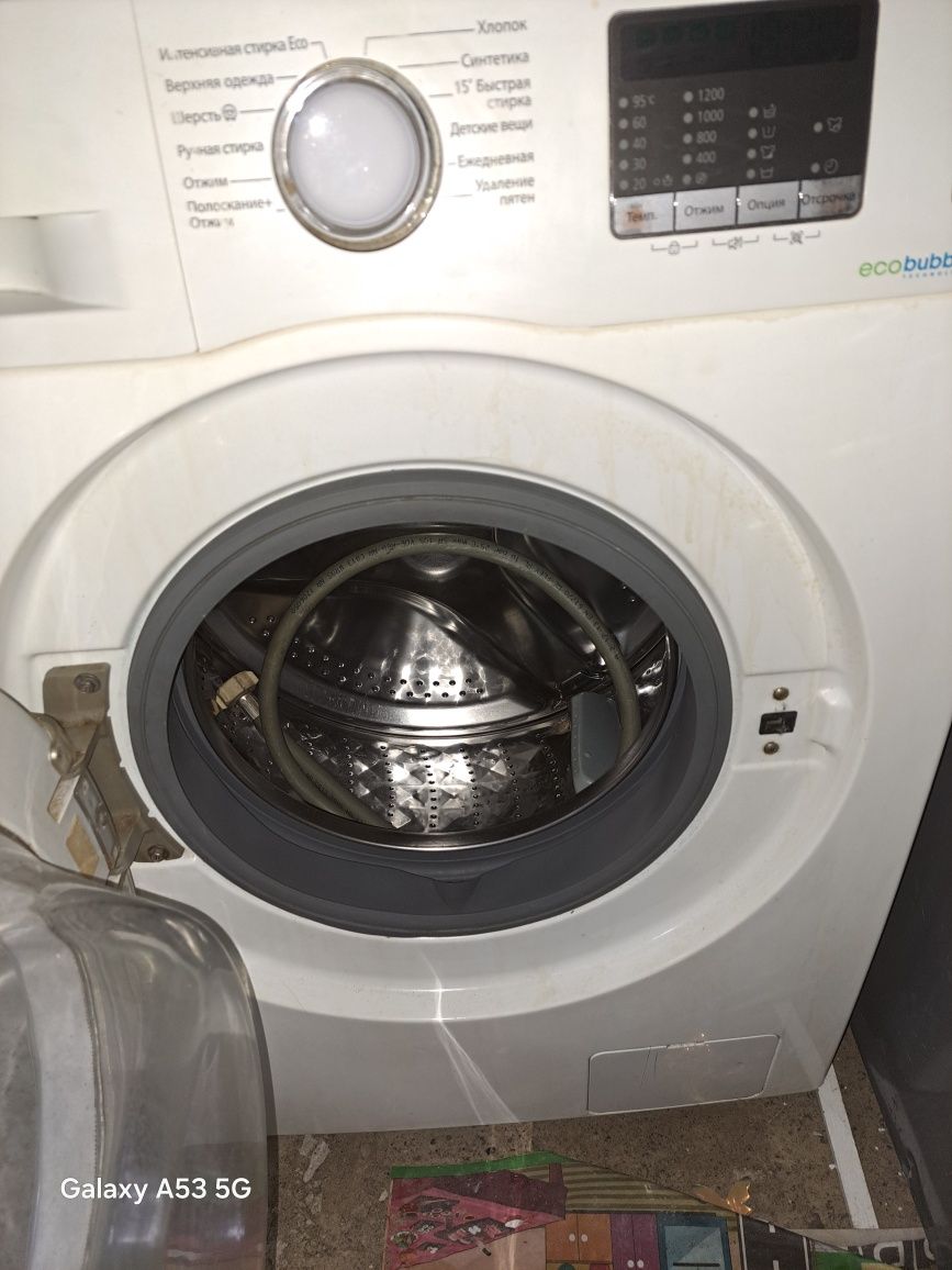 Продам стиральную машинку samsung на 6 кг