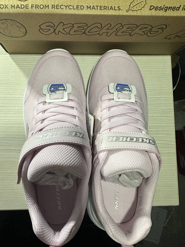 Skechers 31 32 33  33,5 35 36 37 38 кросівки в школу