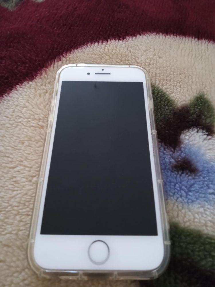 Iphone 8 64 gb stan idealny