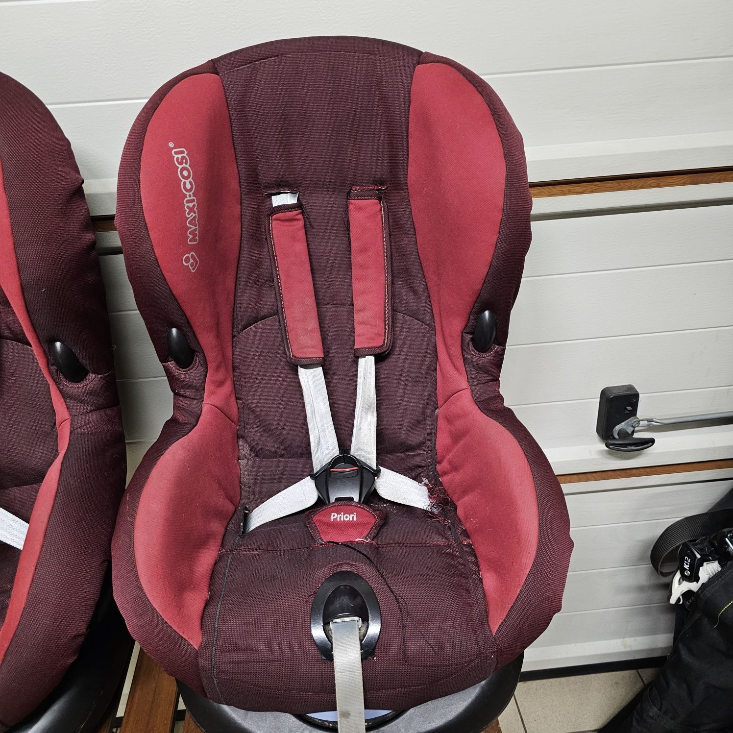 Komplet dla bliźniaków Maxi Cosi Priori 9-18kg bliźniaki fotelik