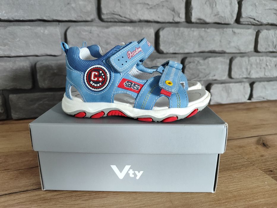 Sandały chłopięce 24 Victory