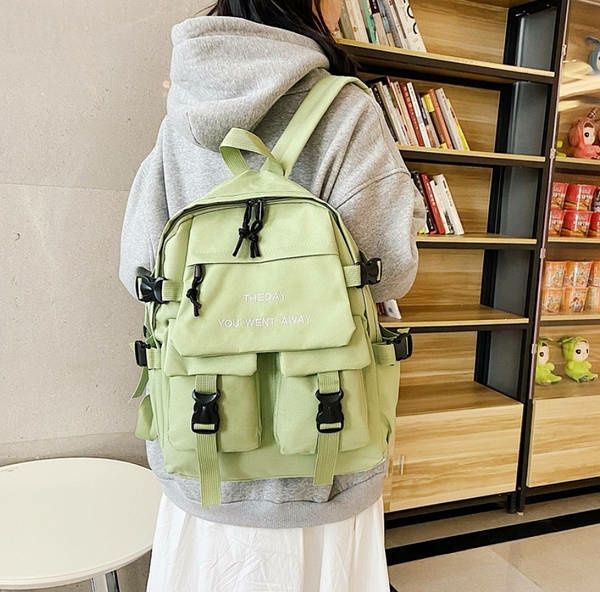 Шкільний школьный рюкзак для дівчинки з великою кількістю кишень