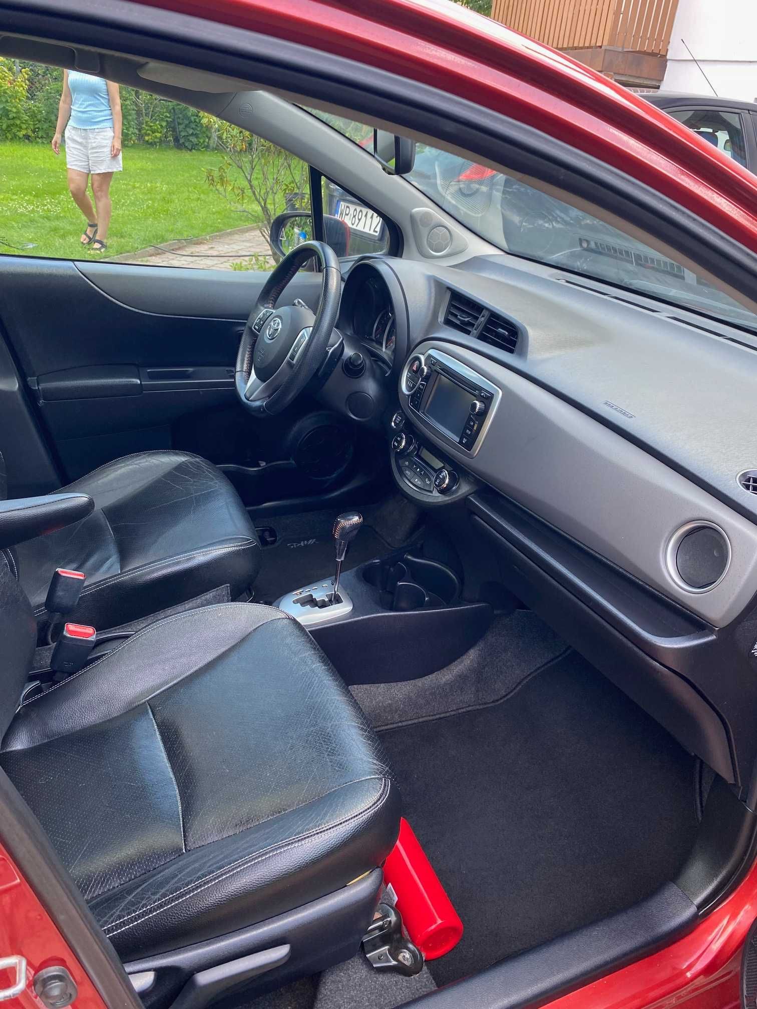 Toyota Yaris 2012 1.33 Executive, AUTOMAT, Skóry, Panorama,
