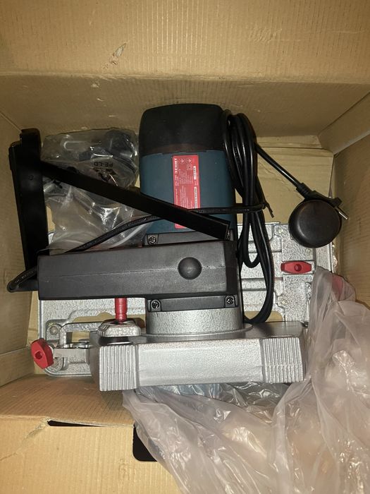 Продам пилу циркулярную Зенит ЗПЦ-2300