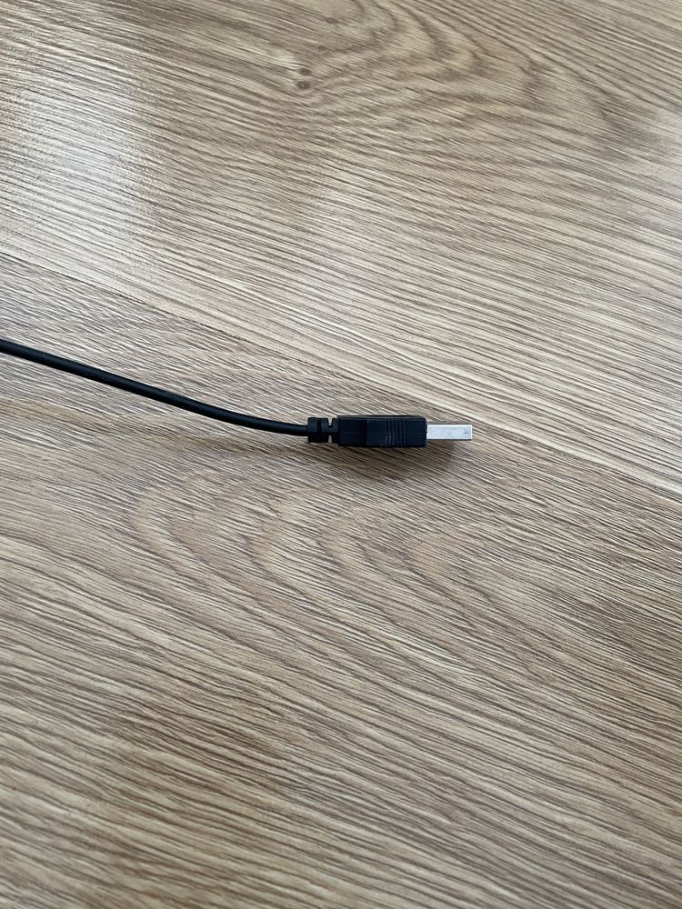 klawiatura do komputera na kabel