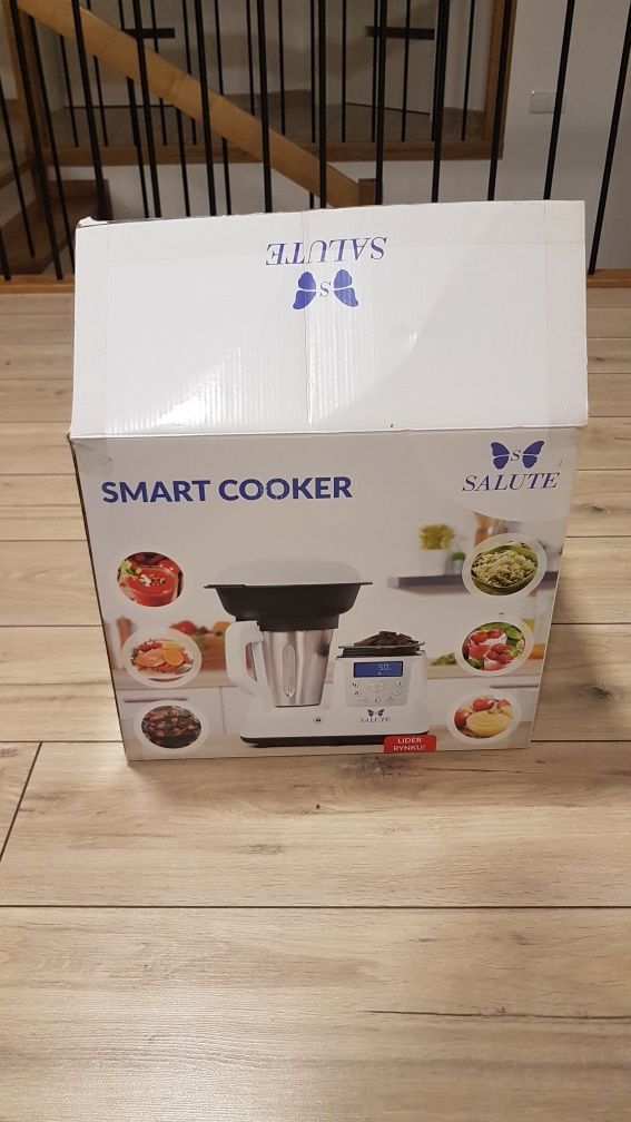 Robot kuchenny Smart cooker