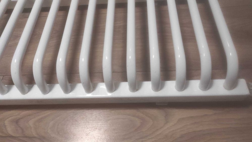 Kaloryfer łazienkowy biały 40x110 cm sprawny!