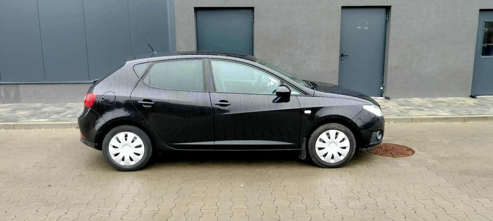 Seat Ibiza IV 2011 Benzyna 5Drzwi Klima|Grzane fotele|ISOFIX .