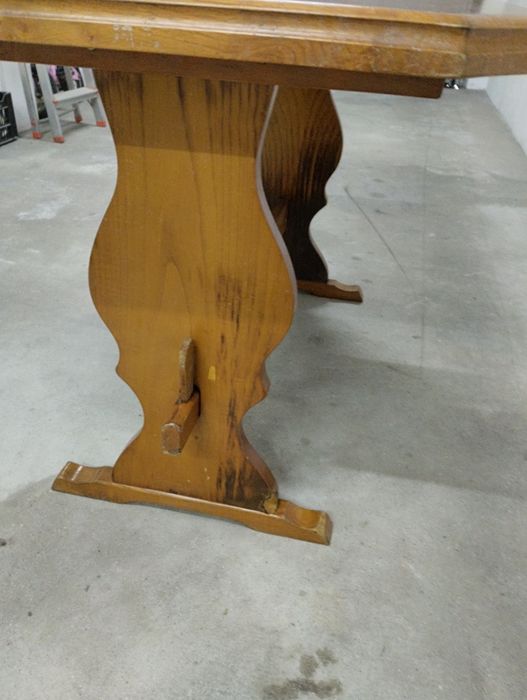 Vendo mesa de madeira
