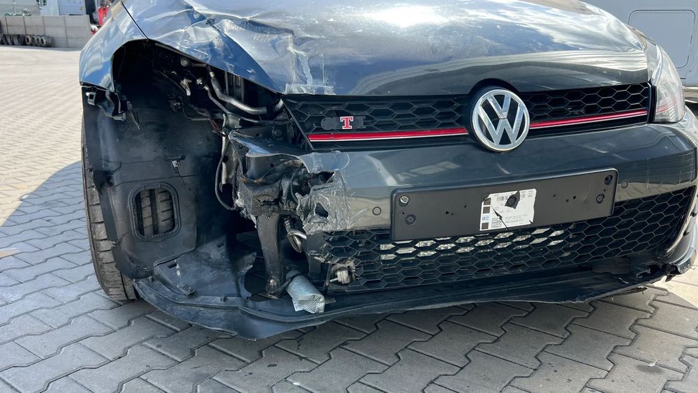 Volkswagen Golf GTI Perfromance