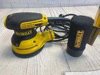 DeWalt DWE6423 Ексцентрикова шліфмашина 125мм
