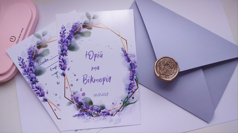 Бутонєрка, запрошення весільне, букетики для гостей