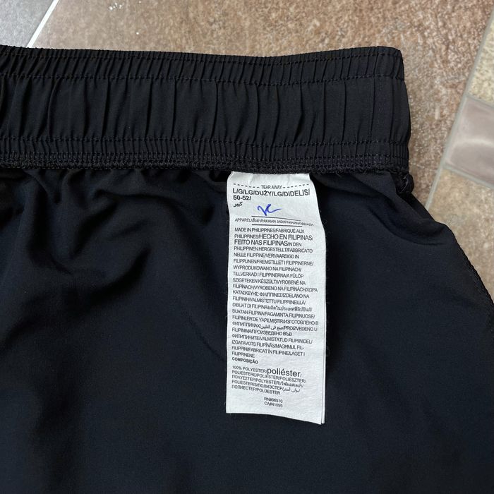 Under Armour спортивні шорти