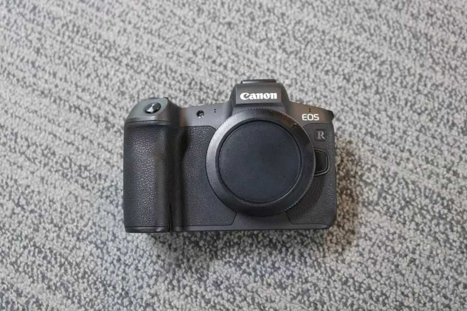 Canon EOS R body (bez obiektywu)
