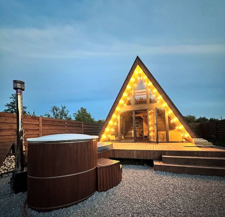 Гірський відпочинок у Буковелі з чаном у подарунок