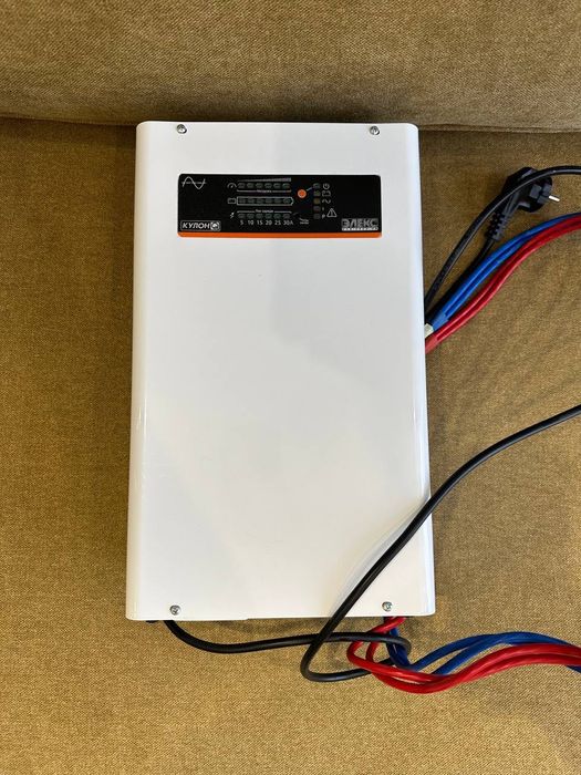 Джерело безперебійного живлення