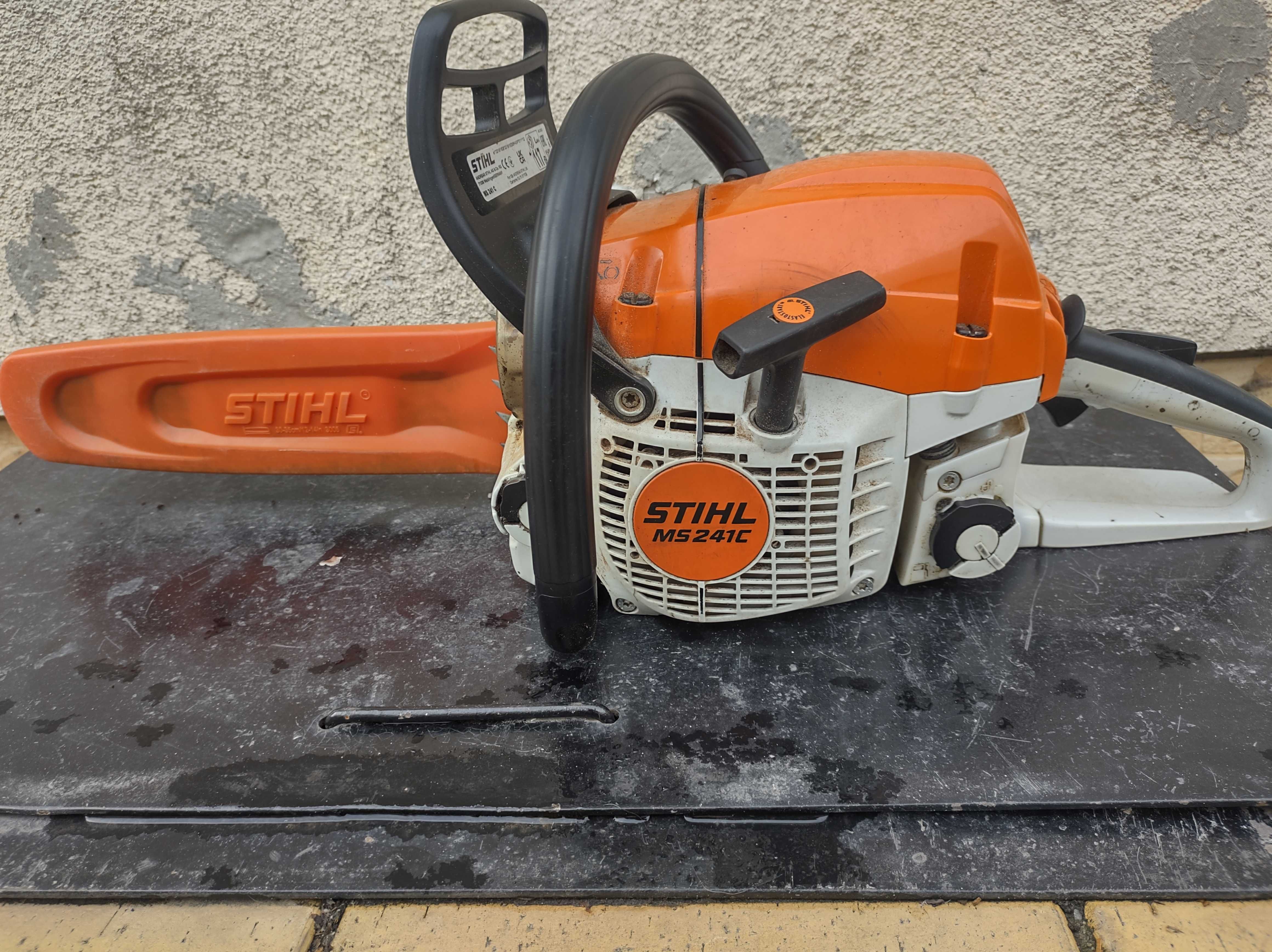 pilarka Stihl 241 pokrowiec olej HP Ultra