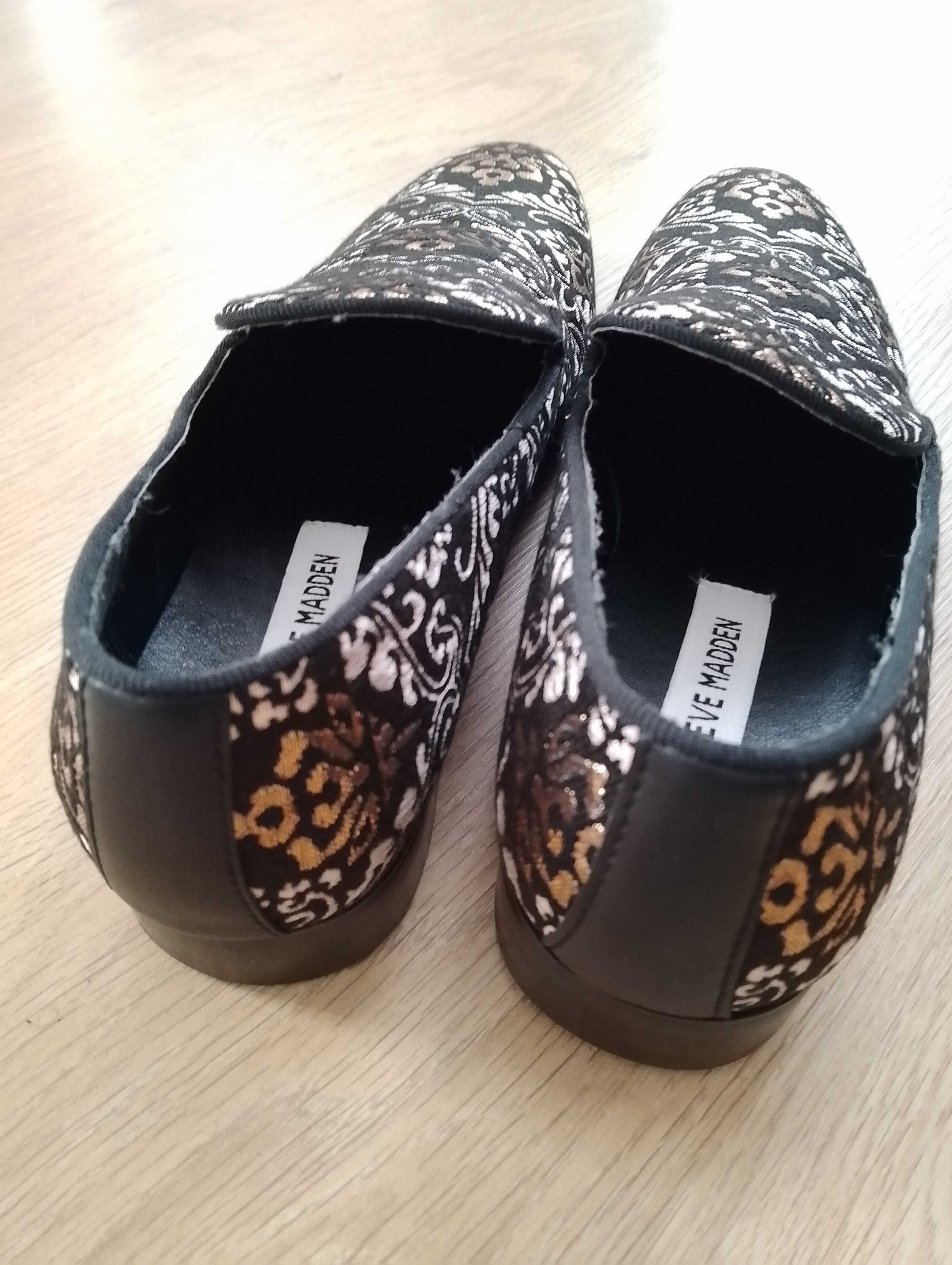 Steve Madden damskie zdobione wzorzyste mokasyny pantofle rozm. 40